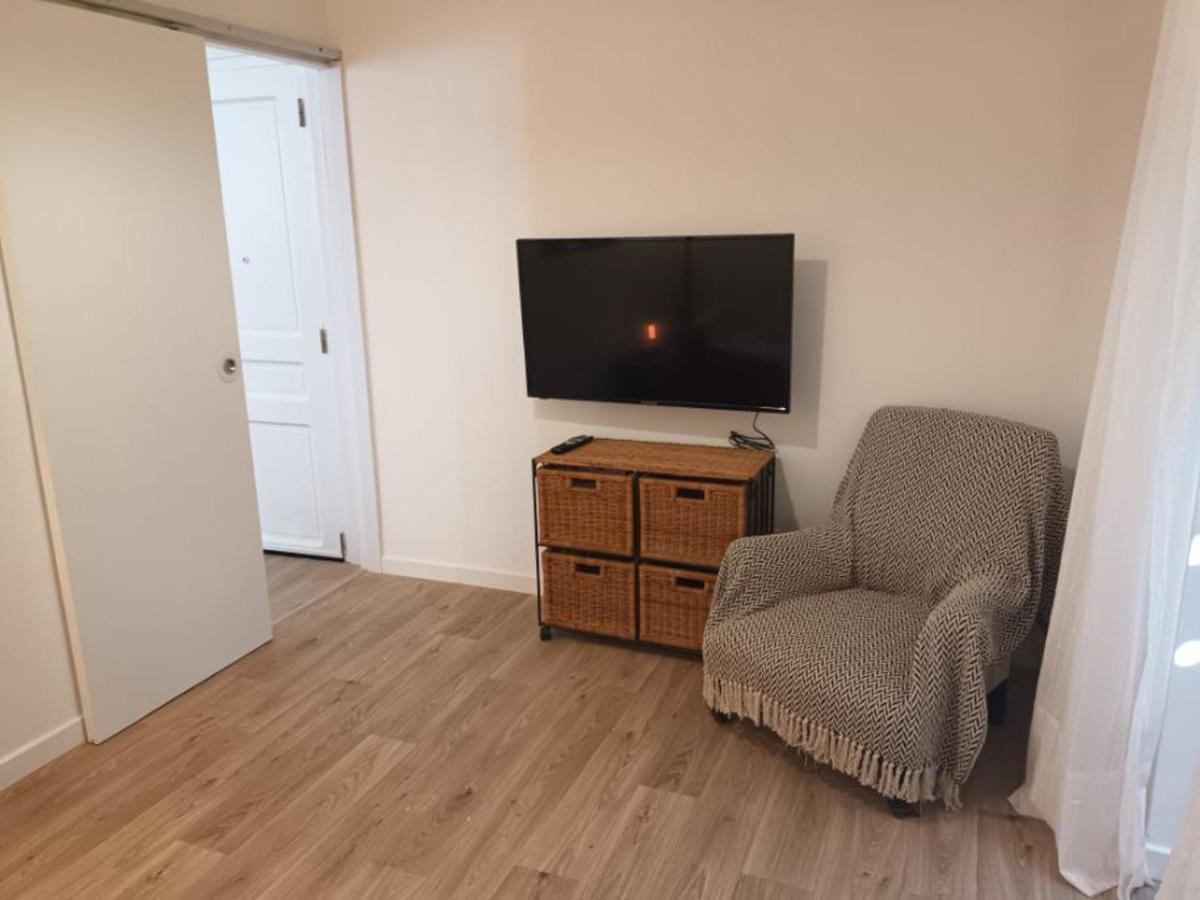 Appartement T2 Renove, Centre-Ville Hendaye, Proche Baie, Sans Ascenseur, Balcon, Calme, Wifi Non Inclus - Fr-1-239-850 Zewnętrze zdjęcie