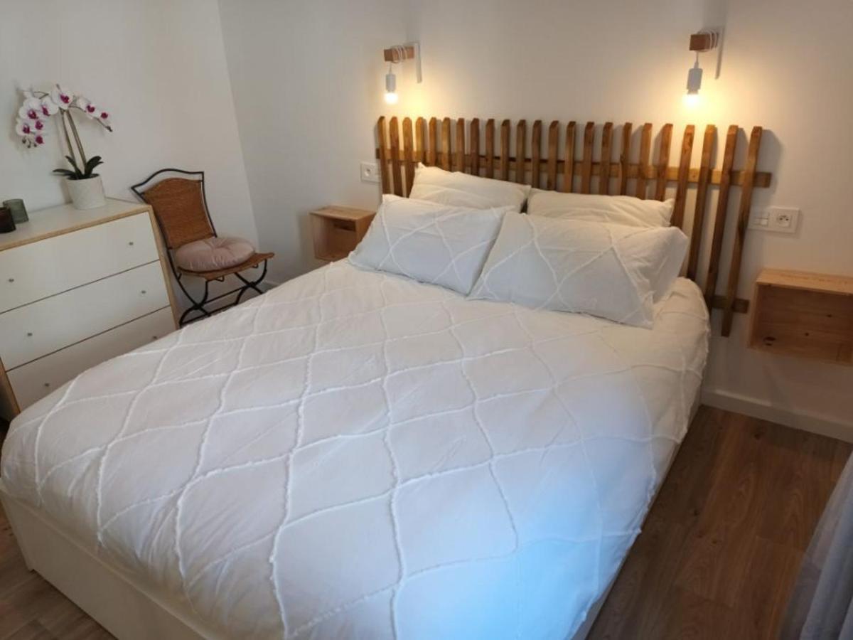 Appartement T2 Renove, Centre-Ville Hendaye, Proche Baie, Sans Ascenseur, Balcon, Calme, Wifi Non Inclus - Fr-1-239-850 Zewnętrze zdjęcie